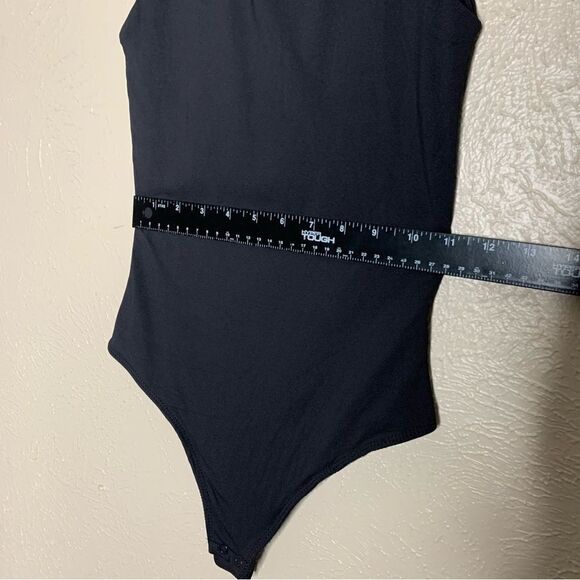 House of Harlow 1960 high neck thong bodysuit black - Picture 11 of 11